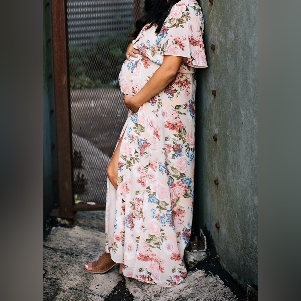 Floral V-Neck Maxi Dress in Beige and Pink